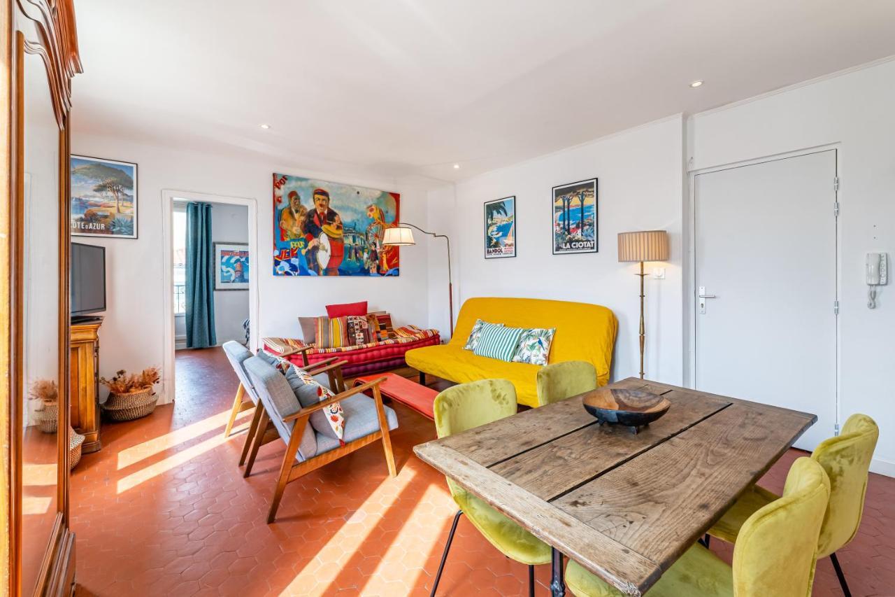 Balcon Filant, Vue 180, Store, Netflix, Clim ,Ascenseur, T2, Acces Avec Code Marseille Exterior photo